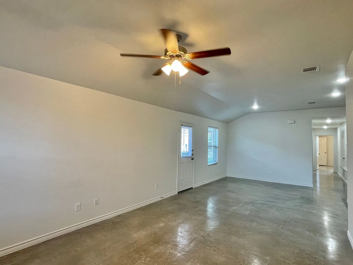 5906 Harriet Tubman Ave — Photo 4