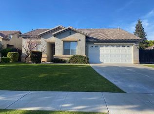 10504 Yosemite Falls Ave, Bakersfield, CA 93312