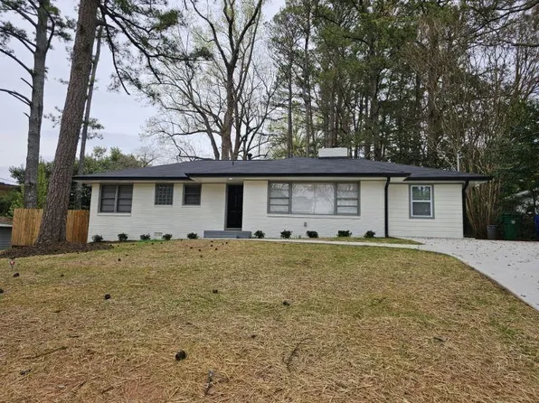 2638 Pineland Ave, Atlanta, GA 30340
