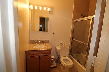 Rented by Mossanen Group