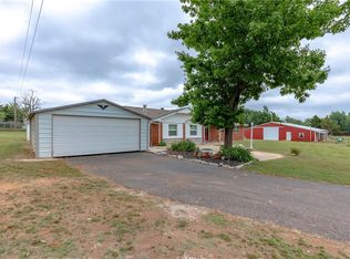 12025 SW 104th St, Mustang, OK 73064