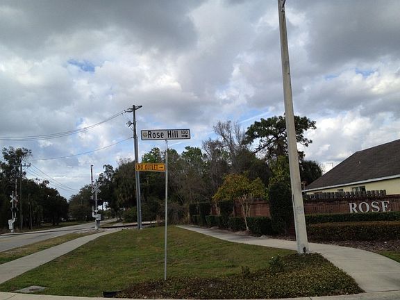 5th image of 142 Rose Hill Trl