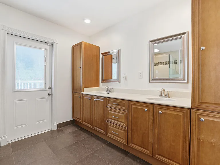 13684 Exotica Ln — Photo 17