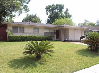 8518 Rockhill St, Houston, TX 77061