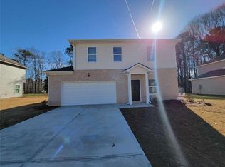 416 Wallace Cir, Carrollton, GA 30117