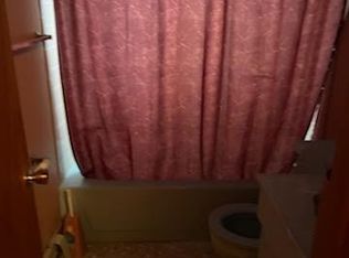 2 Matson Rd, Roosevelt, NY 11575