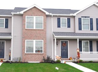 217 Limestone Dr, Myerstown, PA 17067