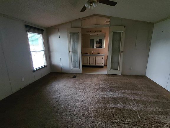 5th image of 5720 Paradise Dr