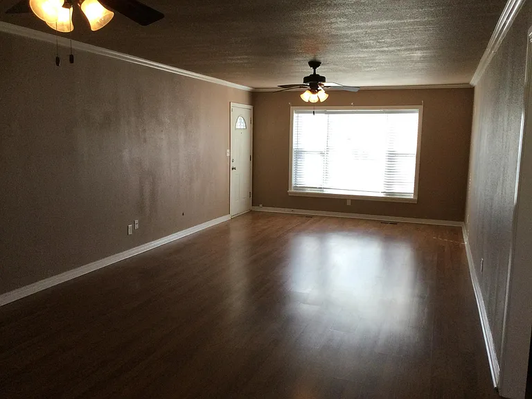 1201 Huntington Way — Photo 19