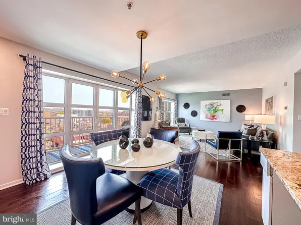 250 President St Unit 711, Baltimore, MD 21202