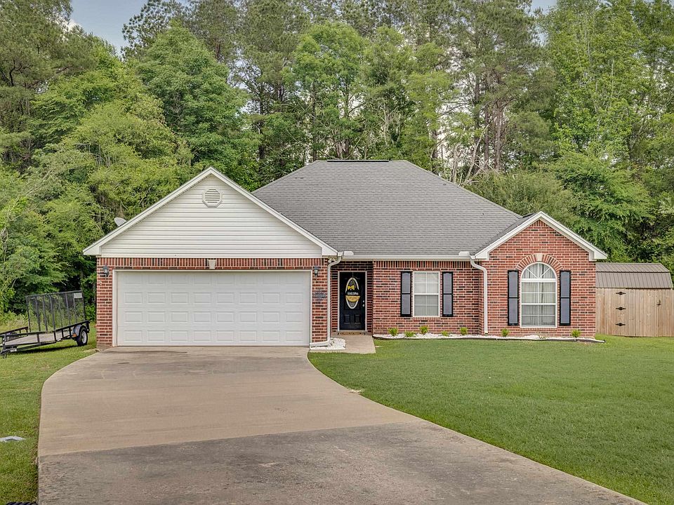 1st image of 164 Curry Creek Dr