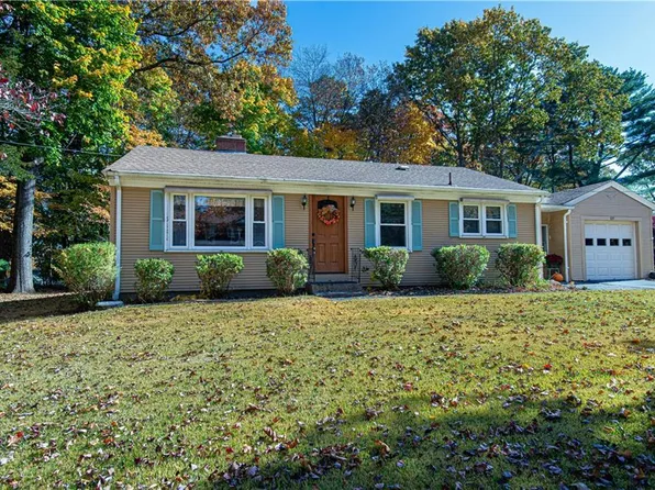 125 Hopkins Ave, Johnston, RI 02919