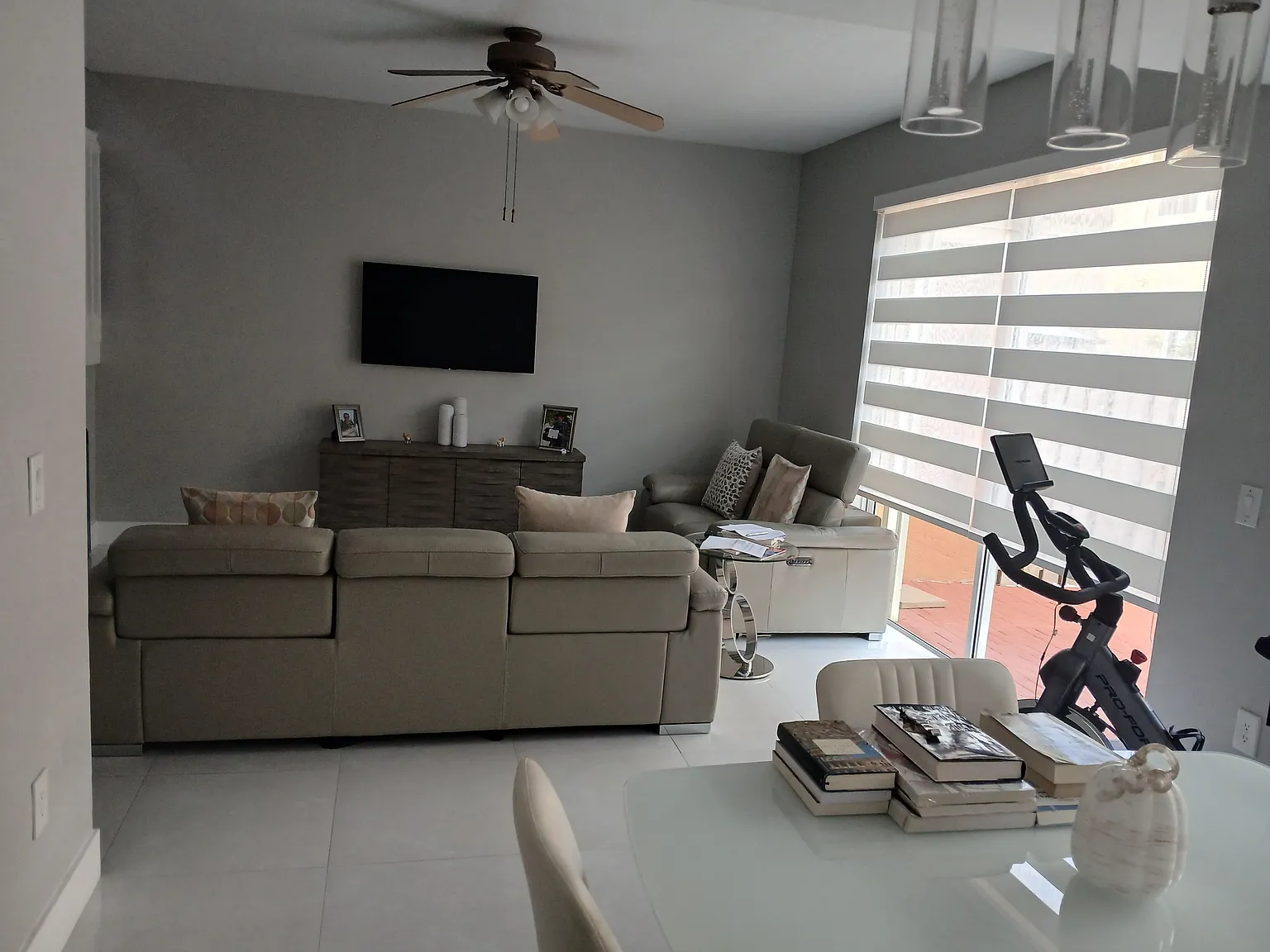 2 bed, 1235 sqft, $2,900 — Photo 3