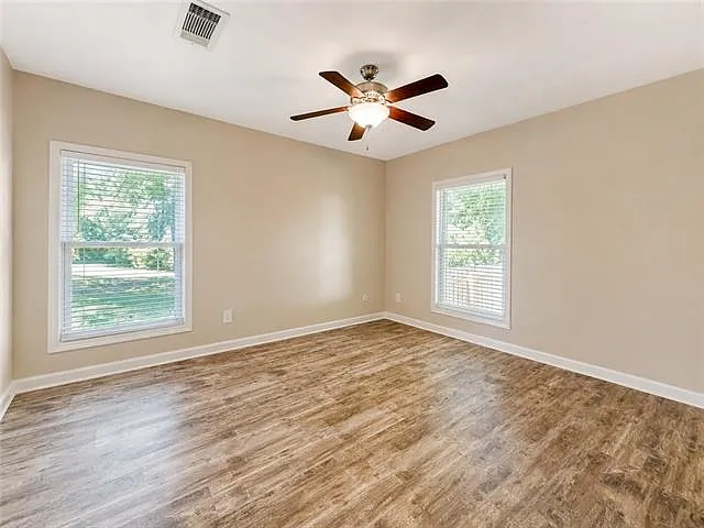 443 Juliette Ln — Photo 17