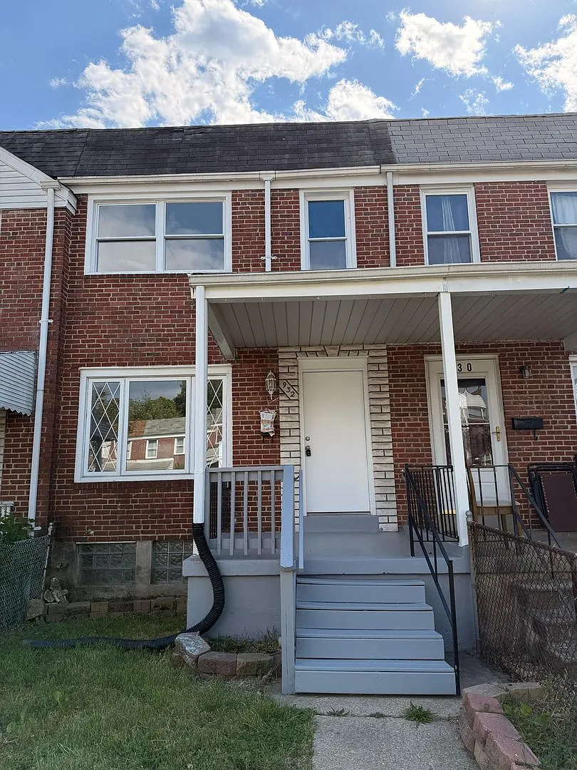 Building Photo - 932 Elton Ave