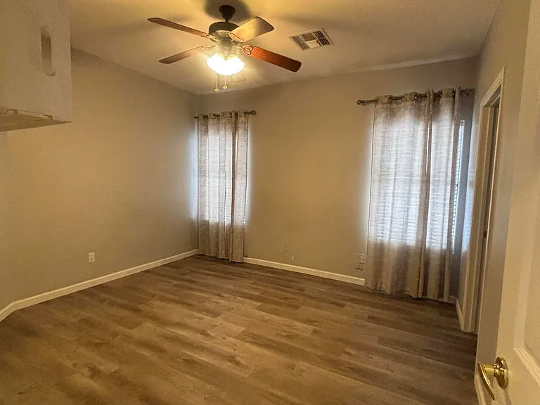 948 E Savannah Dr — Photo 44