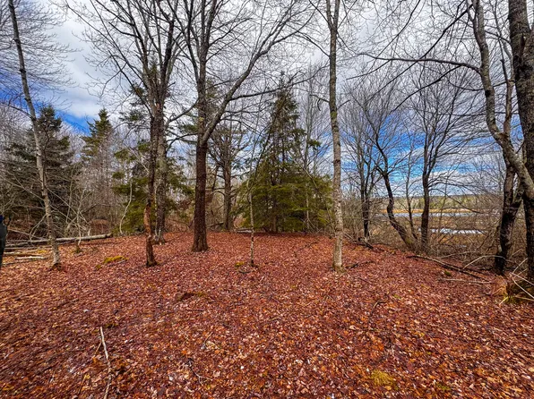M5L42 Hooke Road, Harrington, ME 04643