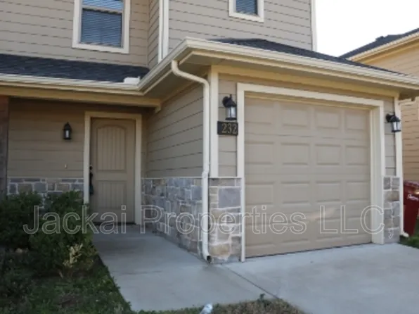 232 W Lake St, Sherman, TX 75090