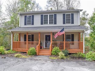687 Padgettown Rd, Black Mountain, NC 28711
