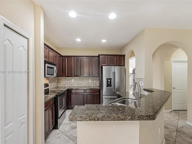 27621 SW 139th Pl — Photo 37