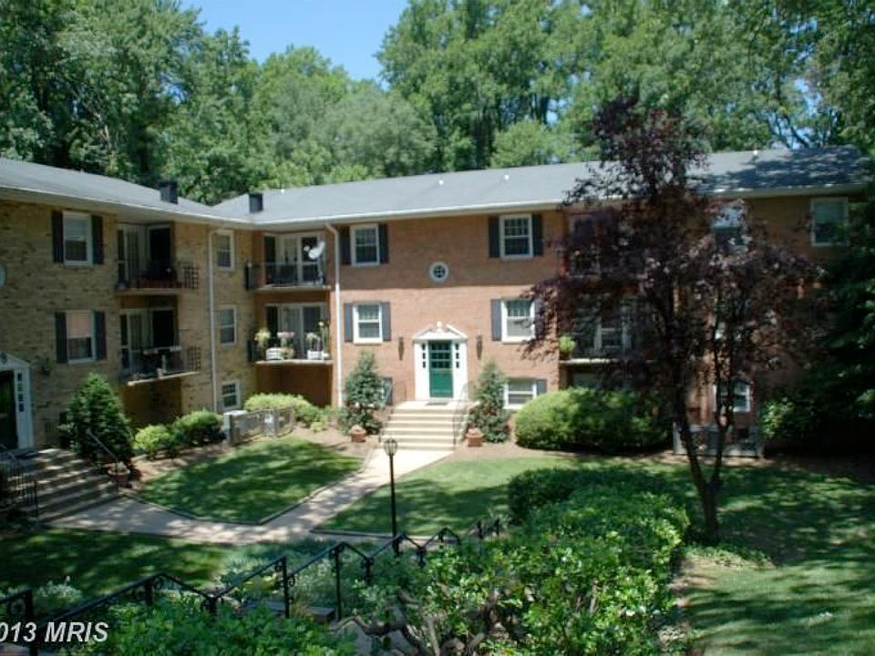 1st image of 3790 Lyndhurst Dr APT 203