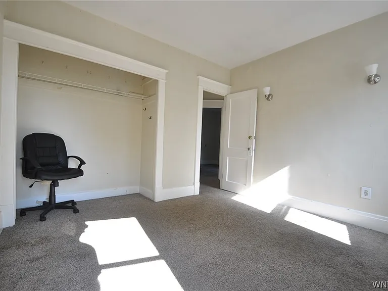 9 Wellington Rd — Photo 23