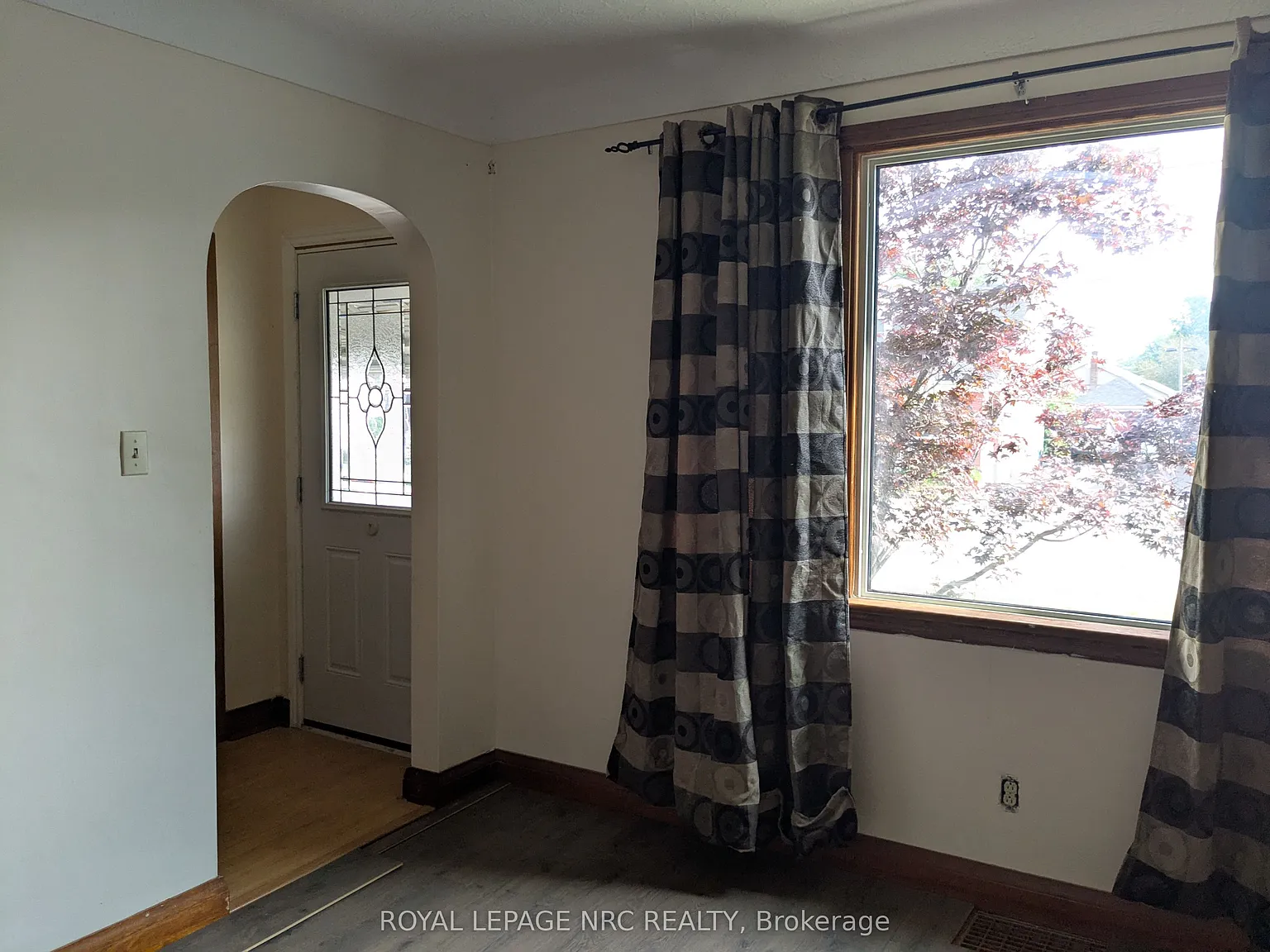 2 bed, $1,800 — Photo 3