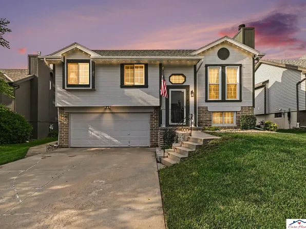 8514 Potter St, Omaha, NE 68122