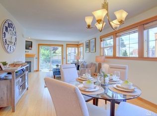 4182 SW Orchard St, Seattle, WA 98136