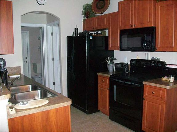 5th image of 4199 Mermell Cir