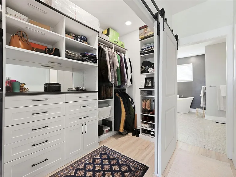 101 E Phil Ellena St — Photo 17