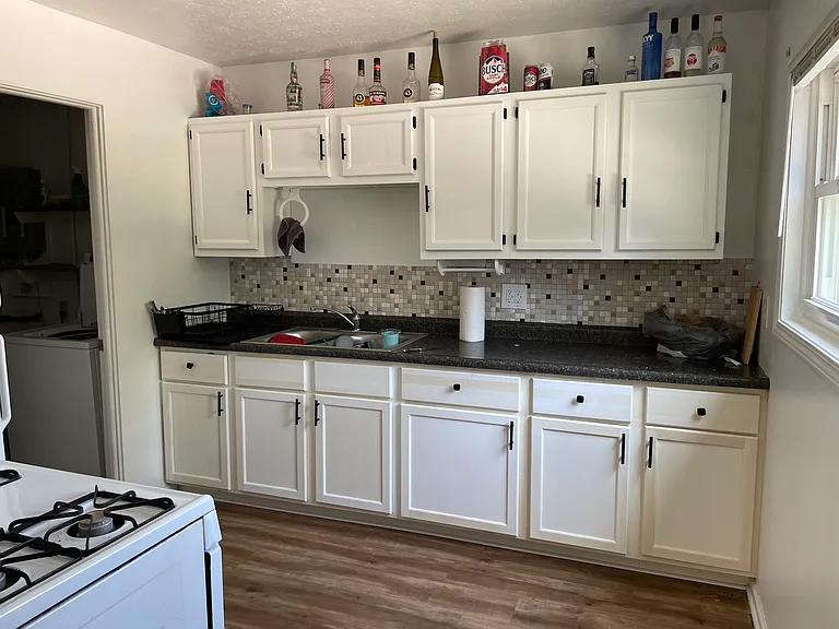 1011 N Mantua St — Photo 2