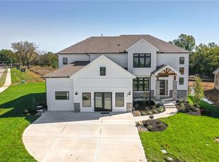 345 NW Ambersham Dr, Lees Summit, MO 64081