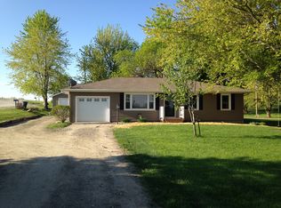 26017 S Maple Drive, Maryville, MO 64468