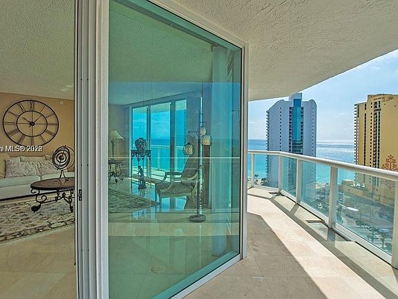 4th image of 16400 Collins Ave APT 2143