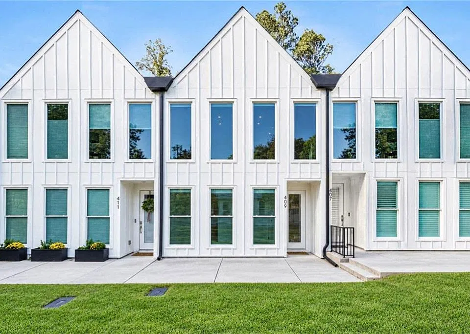 409 Burgundy Way