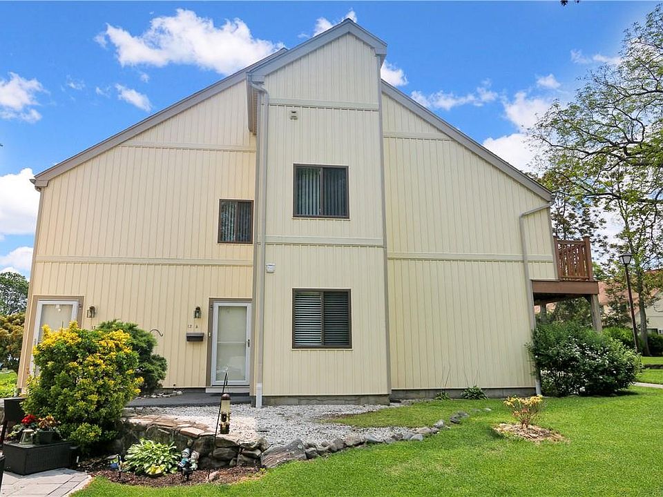 1st image of 12 Cromwell Place #A