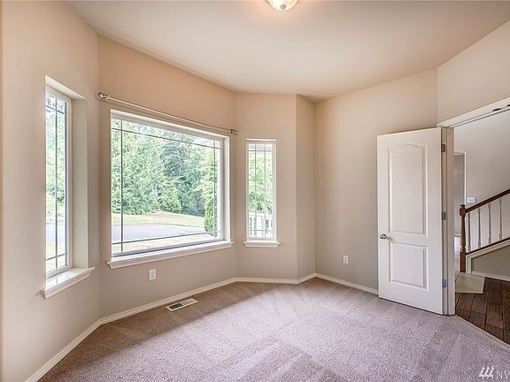 5th image of 2361 SE Dean Ct