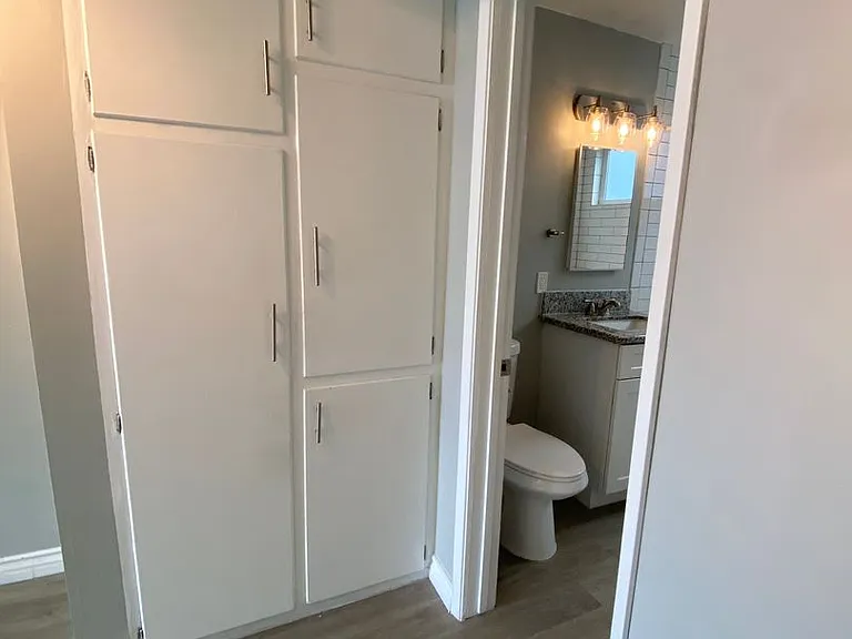 4533 Contour Blvd. — Photo 13