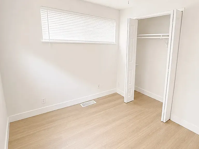 1149 Akron St #1 — Photo 3