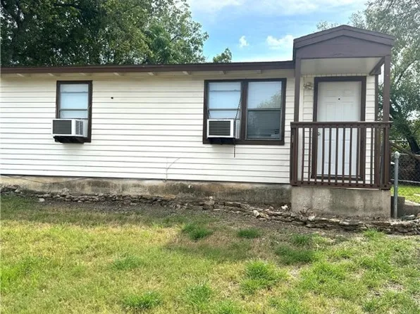 2700 Terrace Dr, Killeen, TX 76543