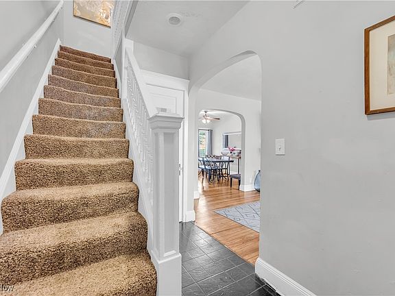 5th image of 4122 Chester Ave Unit 19