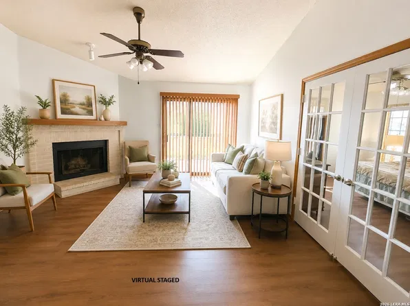 12446 Star crest #404, San Antonio, TX 78216