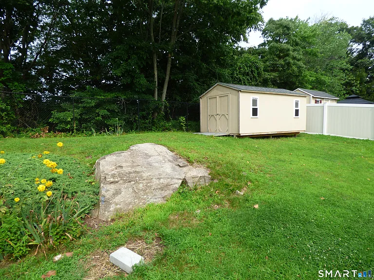 7 Ridge Ln — Photo 23