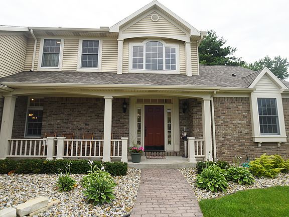 4th image of 1502 Canton Dr