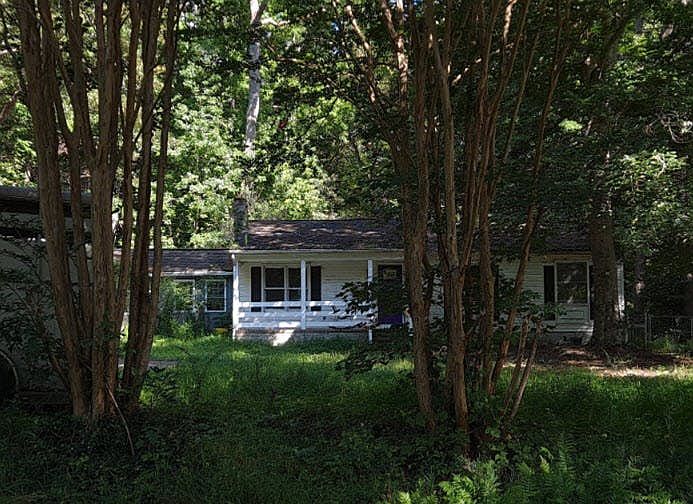 1st image of 4057 Foxwell Dr