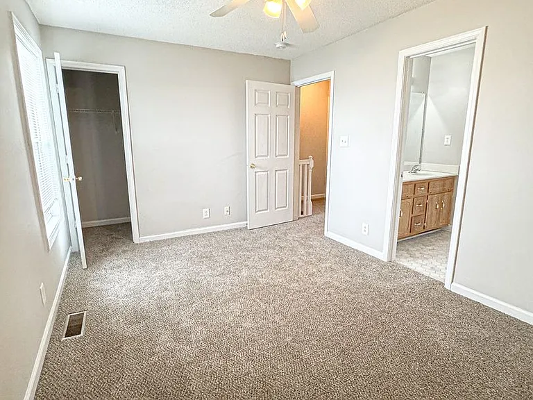 205 Tree Line Dr — Photo 20