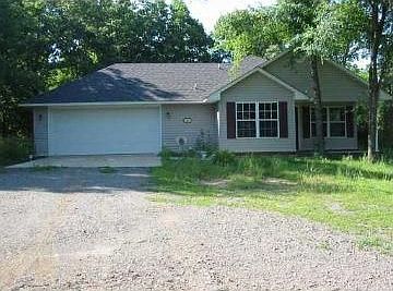 1st image of 1000 Strawberry Ln