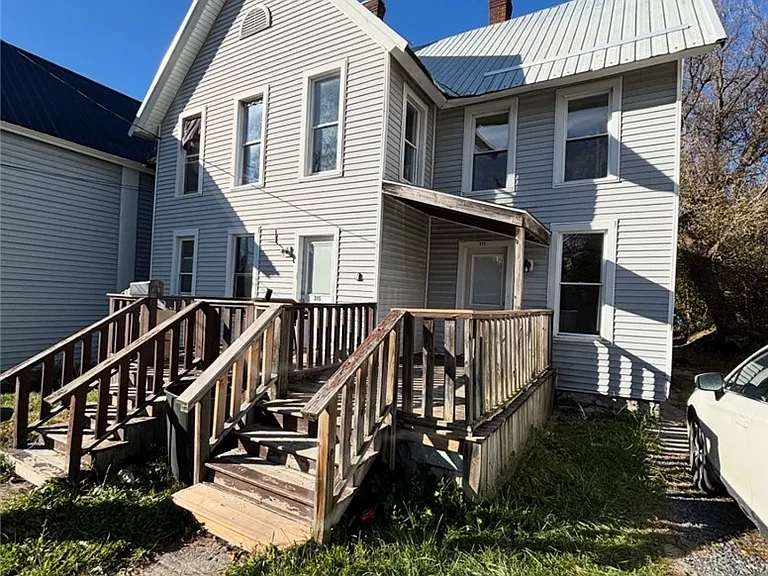 315 Furnace St — Photo 1