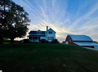 10290 S Green Rd, Mc Bain, MI 49657